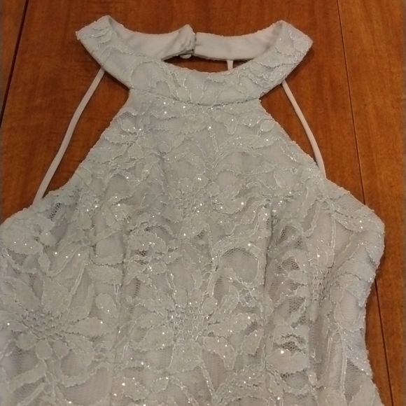 𝅺LACEY dress size 0. Nice for prom - Picture 2 of 8
